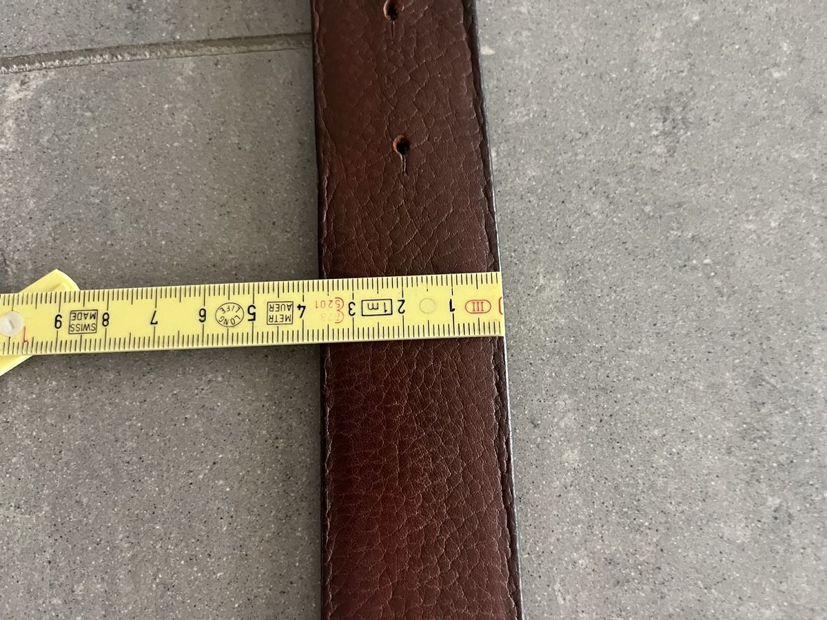 Cinture: Leder Gürtel vom Borniess – Usato da Neerach venduto da fuz_8d7l 8