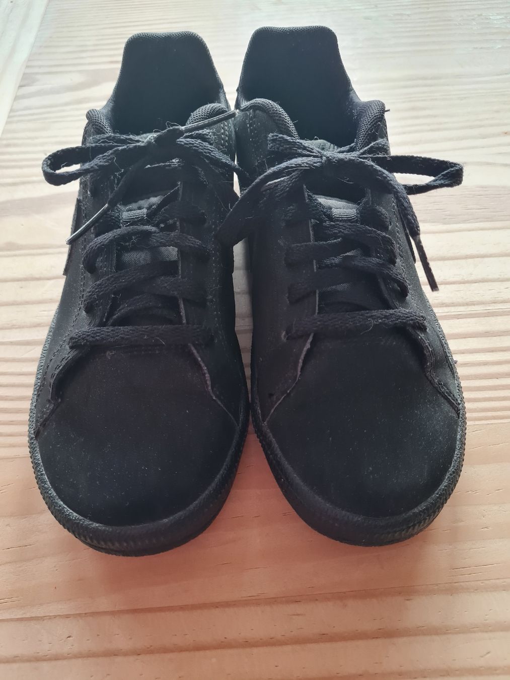 Nike Chaussures hommes: Basket Nike taille 35,5 – D'occasion à Châtelaine par Mariabella 1