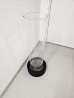 Vase Glas mit Sockel 90 hoch