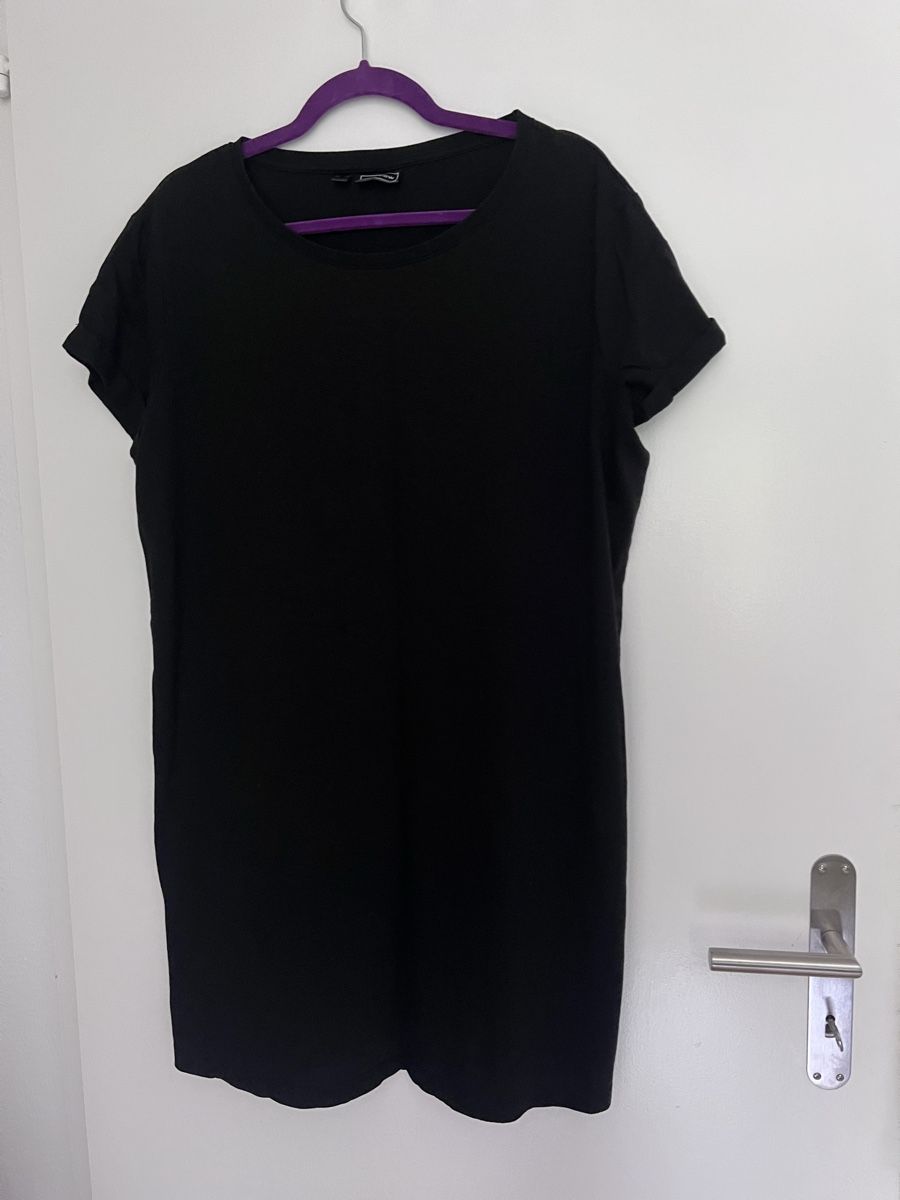 Kleider: Kleid schwarz  – Gebraucht aus Richterswil von Luke6 1