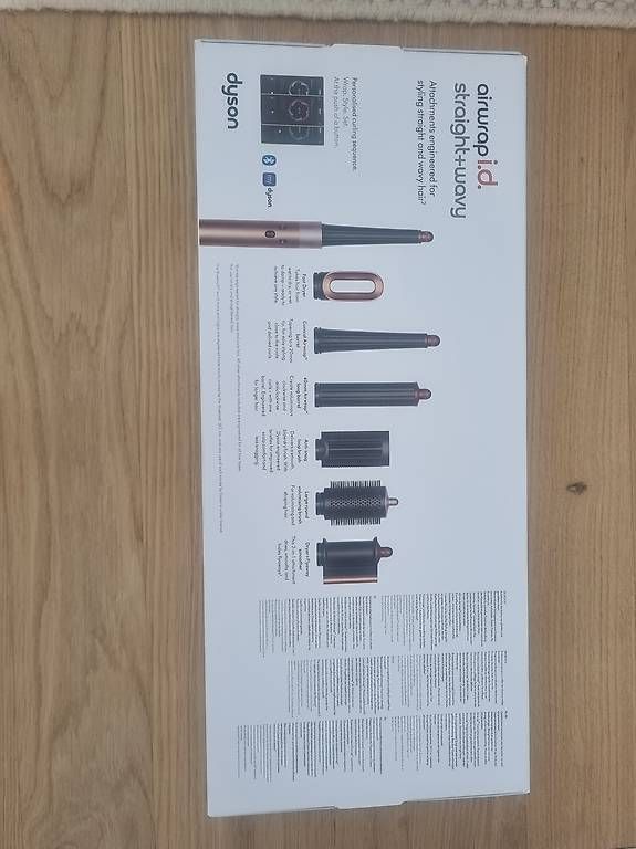 Dyson Sèche-cheveux: Dyson Airwrap (ungeöffnet) – Neuf avec emballage d'origine à Zollikerberg par anneflore 4