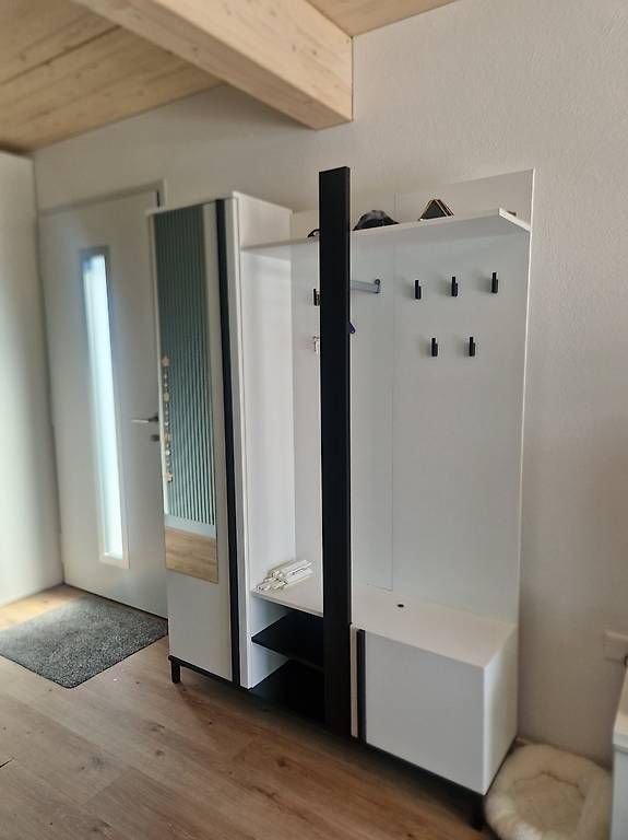 Porte manteau: Garderobenmöbel von Ottos – D'occasion à Hämikon par steff5630