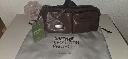 Piquadro Bauchtasche braun Leder mit Staubbeutel Etikette ne