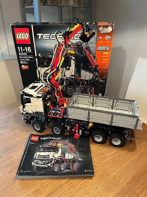 Lego Baukästen: Mercedes Arocs 42043 mit OVP – Gebraucht aus Olten von Einwegparadies 2