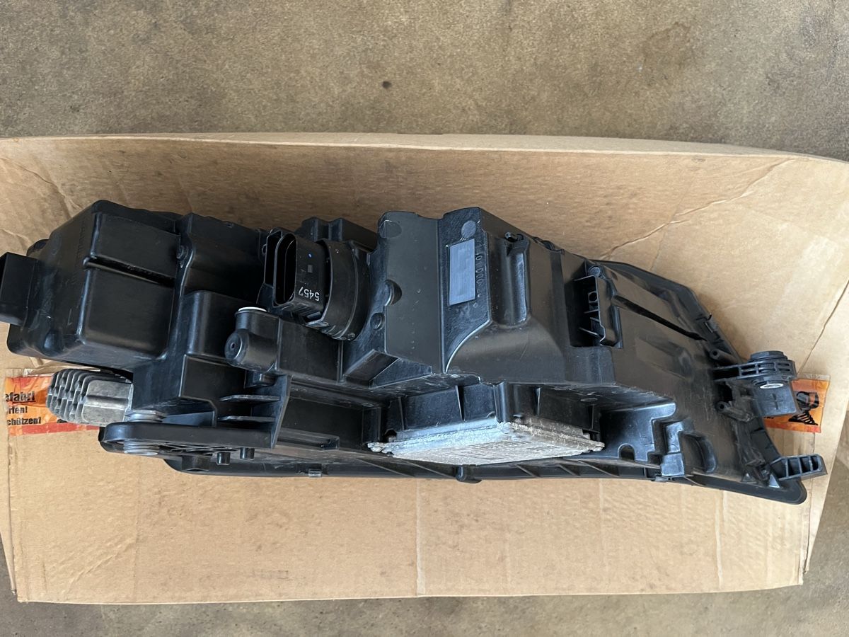 Fari: Scheinwerfer SKODA Octavia RS 5E1 941 016 D LED  – Usato da Ballwil venduto da Bueri23 3