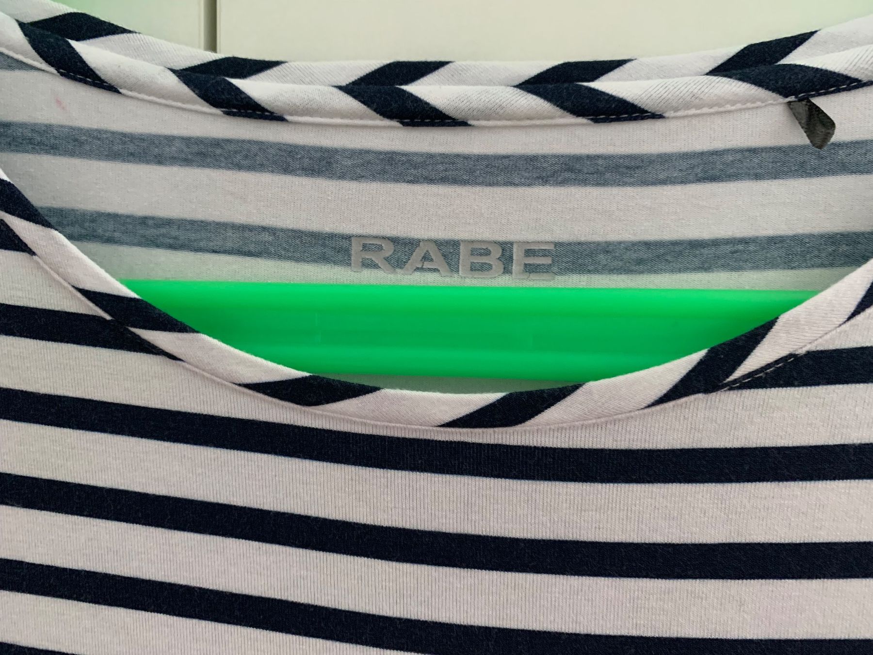 Rabe T-shirt: T-Shirt Gr. 44 – Usato da Basel venduto da Akinom50 1