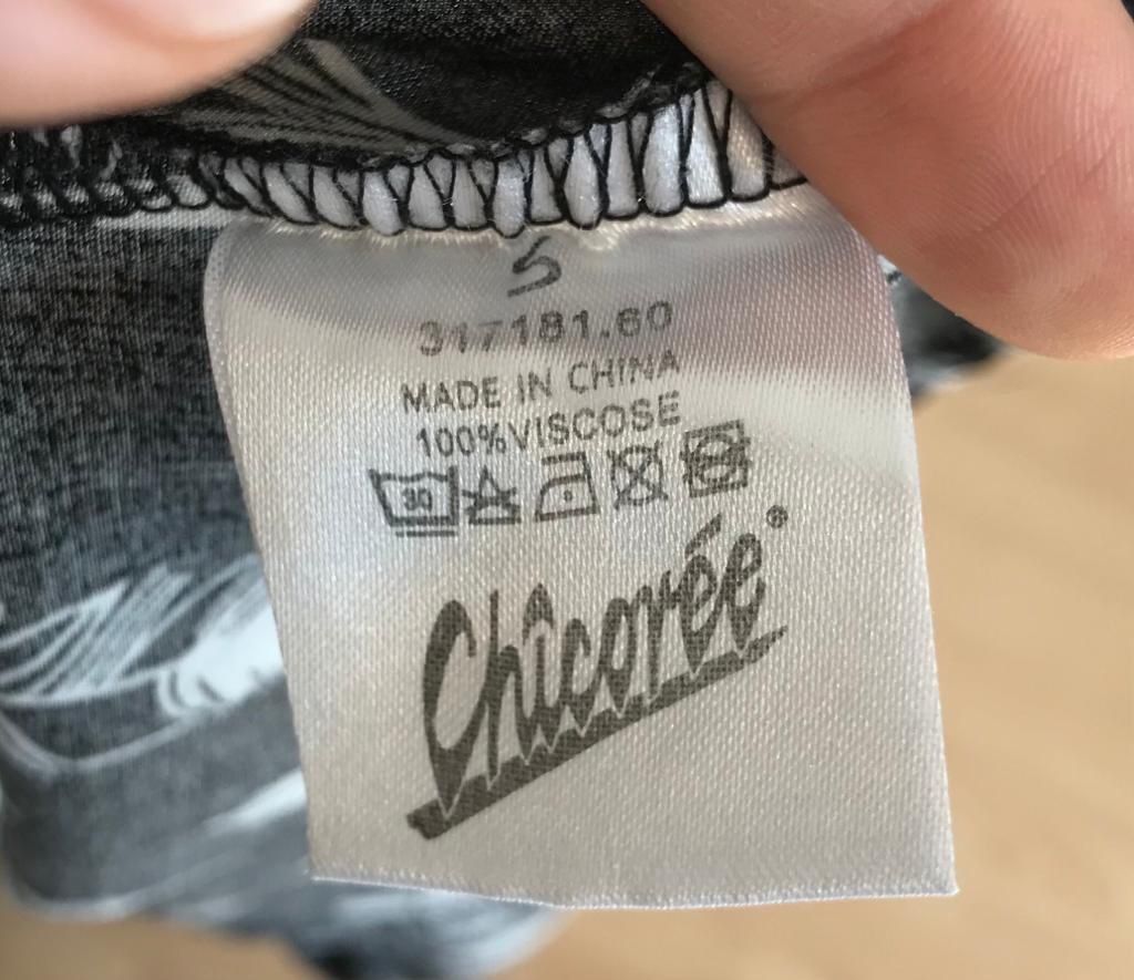 Tops: Top schwarz/weiss mit Federmuster – Gebraucht aus Biel/Bienne von SandraDG 3
