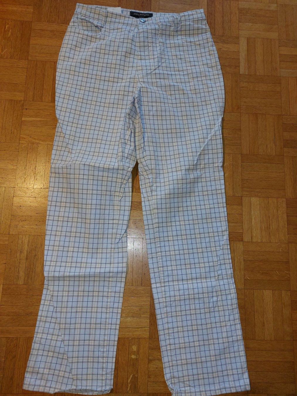 Hosen: schöne, bequeme Hose, Grösse 40 – Gebraucht aus Escholzmatt von Stern777