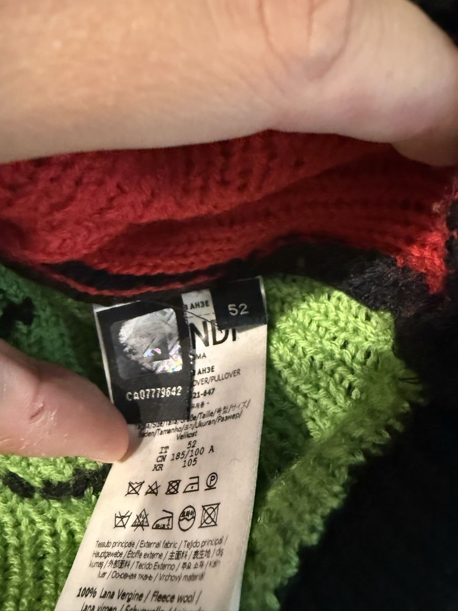 Fendi Pulls & Sweat-shirts: Fendi Pullover – D'occasion à Buchs AG par MiWeFe17 4