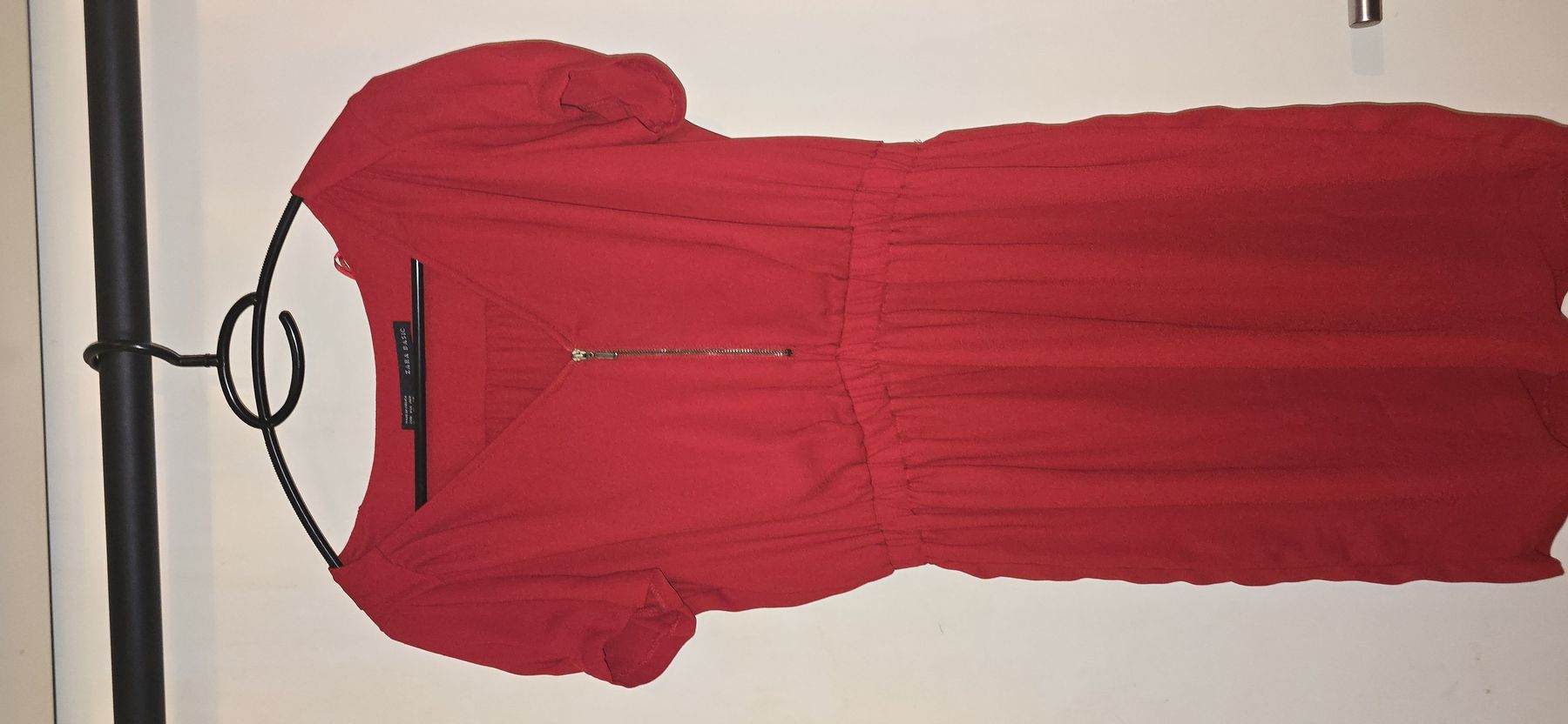 Zara Vestiti: Robe Zara Basic rouge taille S fermeture éclair – Nuovo (secondo la descrizione) da Meyrin venduto da lul_6y9f