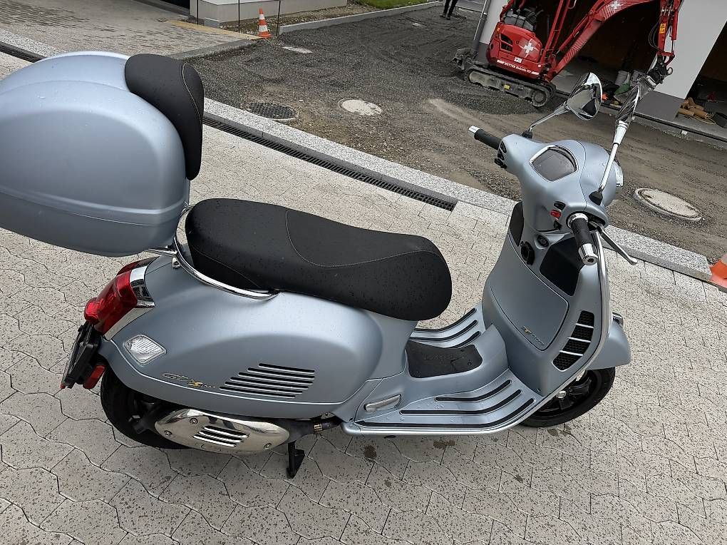Piaggio Scooter: Piaggio Vespa 300 GTS Super Tech – Usato da Hefenhofen venduto da Garage_Barone 3