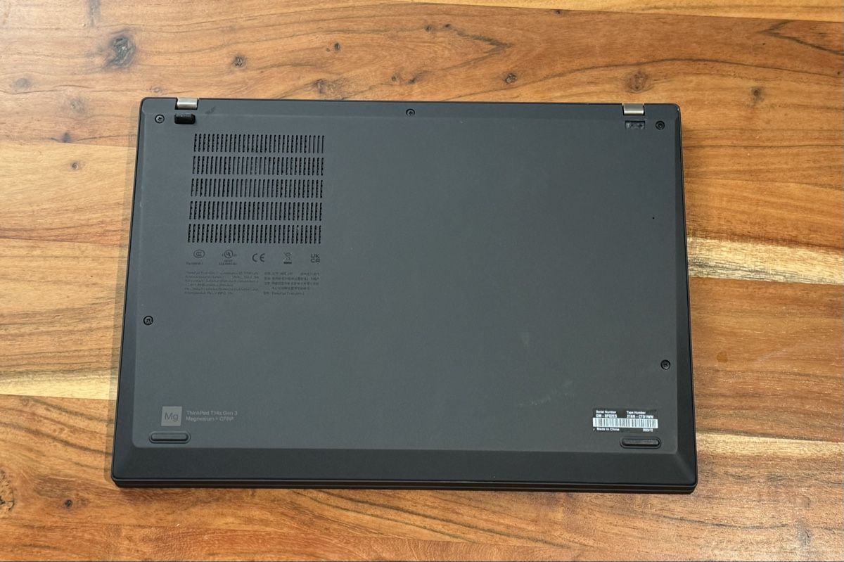 Lenovo Notebooks: Lenovo T14s Gen 3 Thinkpad- Type 21 BR – Gebraucht aus Münchenstein von fio_2pk5 2