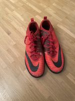 Nike Hallenfussballschuhe rot schwarz gebrauchter Zustand