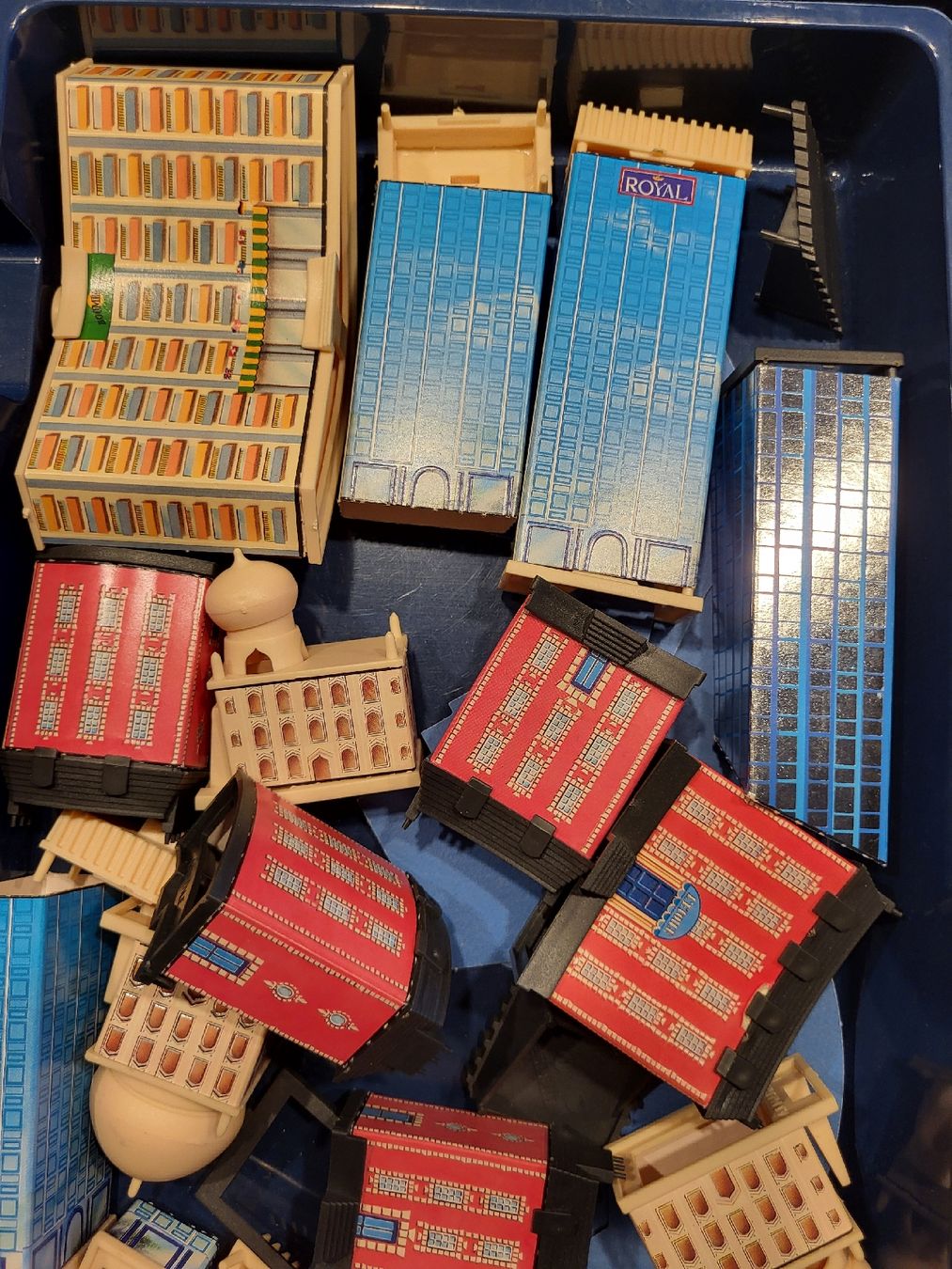 Spiele: Hotel – Gebraucht aus Stalden (Sarnen) von Wolfs_Feder 3
