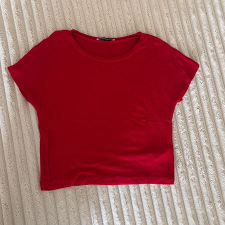 RED ZARA BASIC CROP TOP