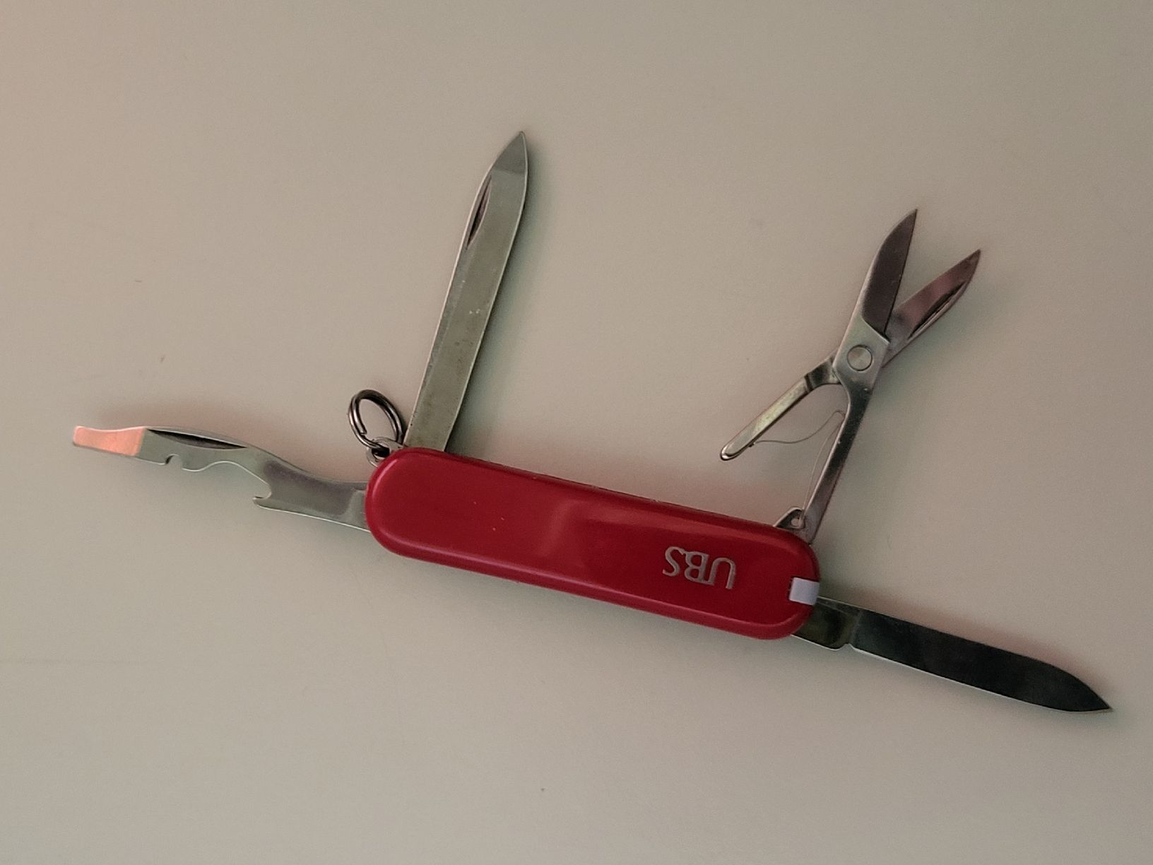 Victorinox Coltelli tascabile: Schweizer sackmesser Rot UBS, klein & praktisch  – Usato da nunningen venduto da mic_88k2 7