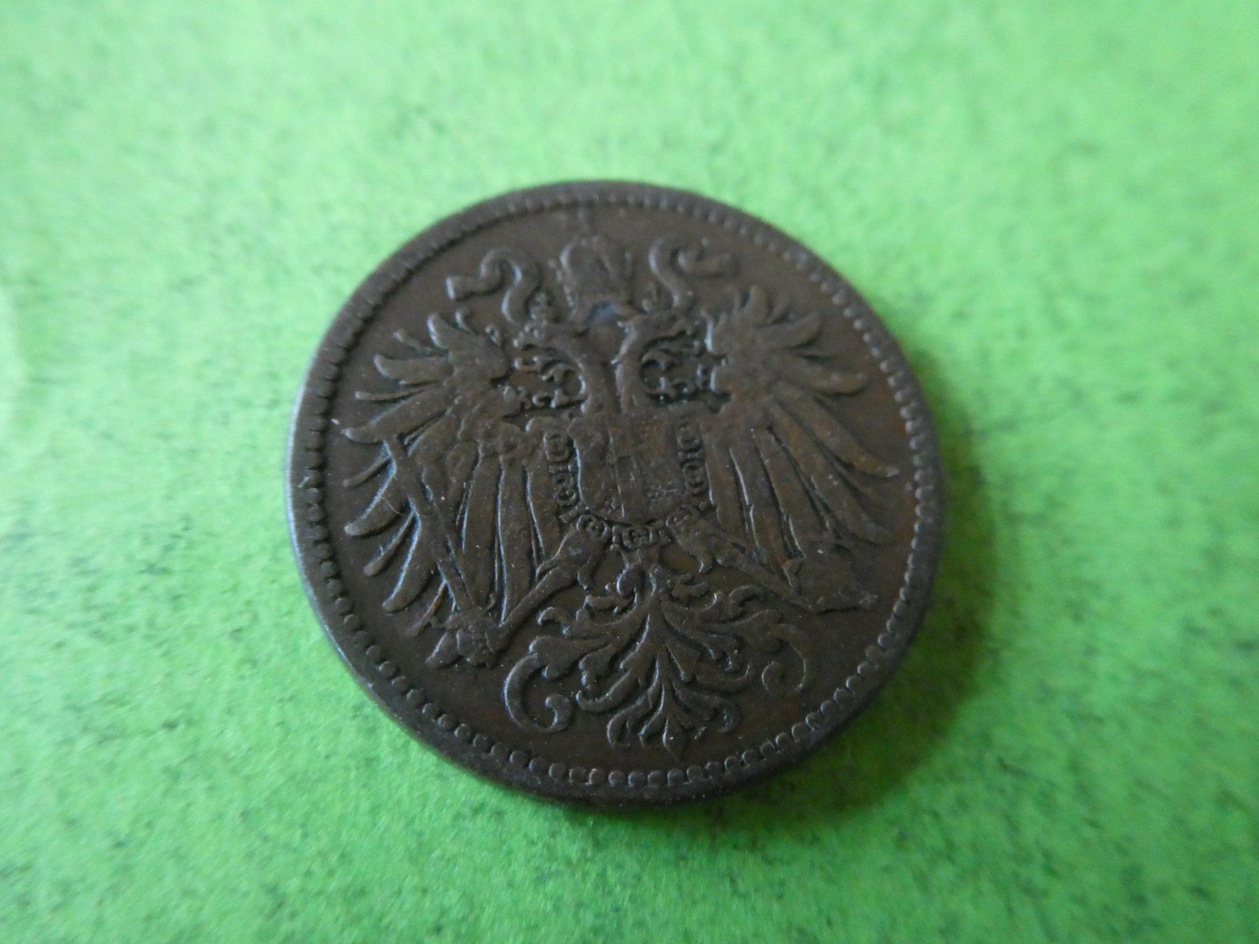 Alle Münzen: Oesterreich 1909, 2 Heller – Gebraucht aus Hinterforst von Rohusri 1
