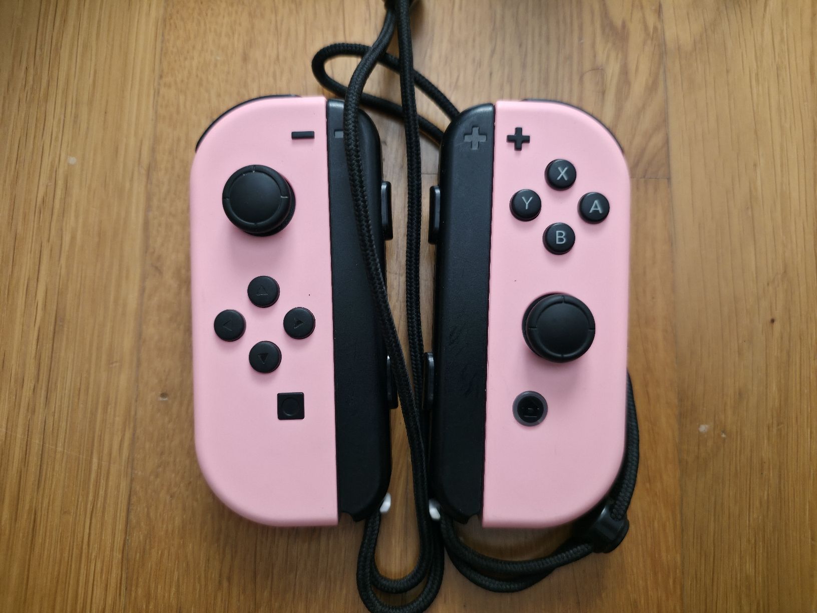 Nintendo Controller: Nintendo Switch Joycons  – Usato da Zürich venduto da jabo22
