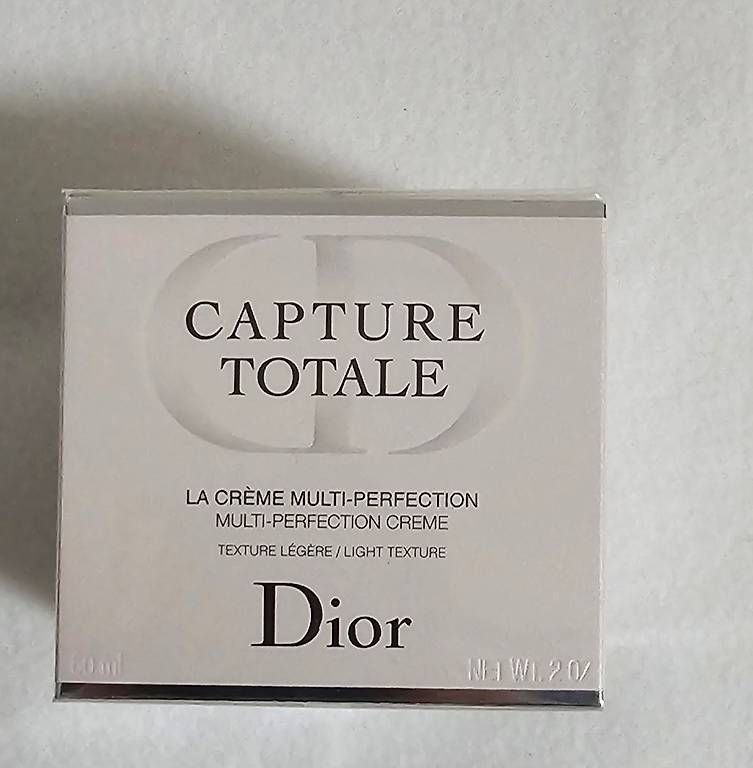 Dior Cura del viso: Dior Capture Totale La creme – Nuovo e nell'imballaggio originale da Balsthal venduto da dra_292z
