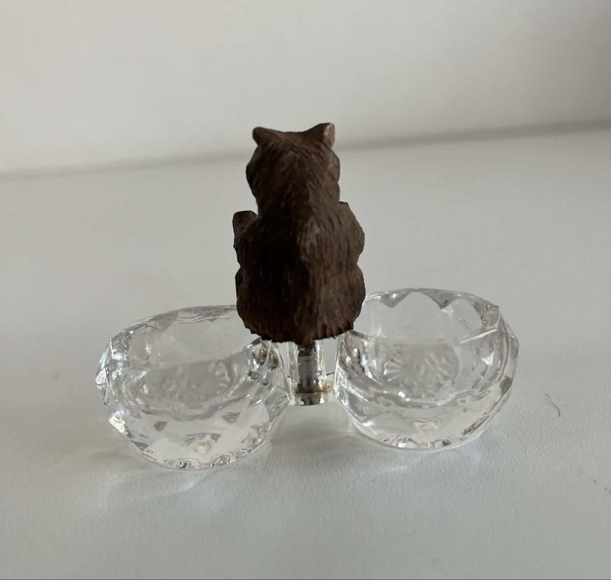 Statuette: Salz und Pfeffer Glastöpfchen mit Holzbär – Usato da Wetzikon ZH venduto da seli03 4