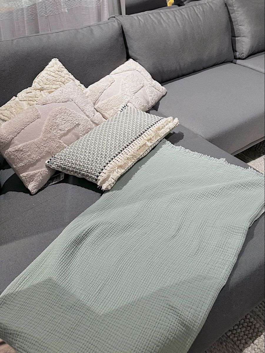 Sofas: Sofa Canapé – D'occasion à Sorens par purpureta 2