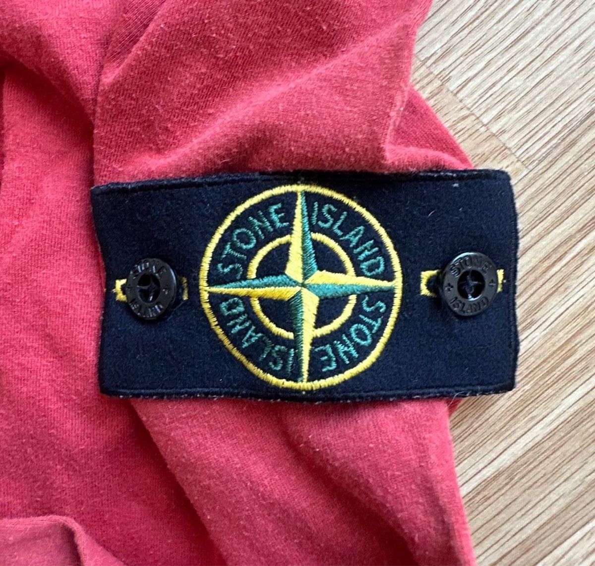 Stone Island Maglioni & Felpe: Stone Island Vintage Pullover  – Usato da Pfäffikon ZH venduto da Nataliia. 1