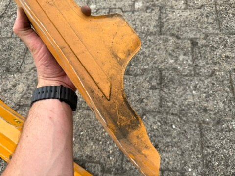 Mofa-Ersatzteile: Seitenschützer Sachs gelb – Gebraucht aus Bolken von si.x.las 7
