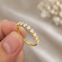 750 Yellow Gold Moissanite Ring