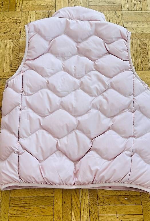 Giacche & Cappotti: Veste sans manches 9-10 ans rose pastel – Usato da Chêne-Bougeries venduto da gre_5hjn 2