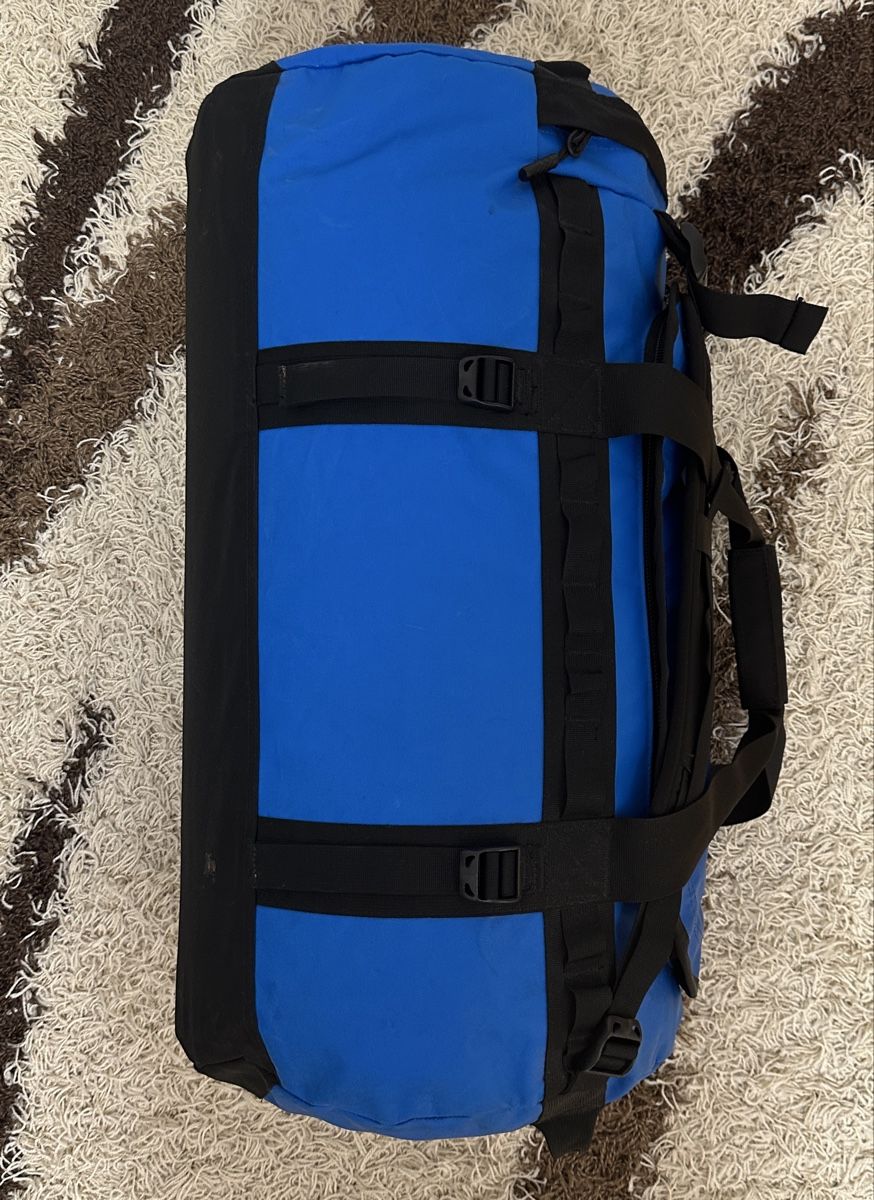 North Face Sacs: North Face duffel G M – D'occasion à Maienfeld par tobeyl2020 2