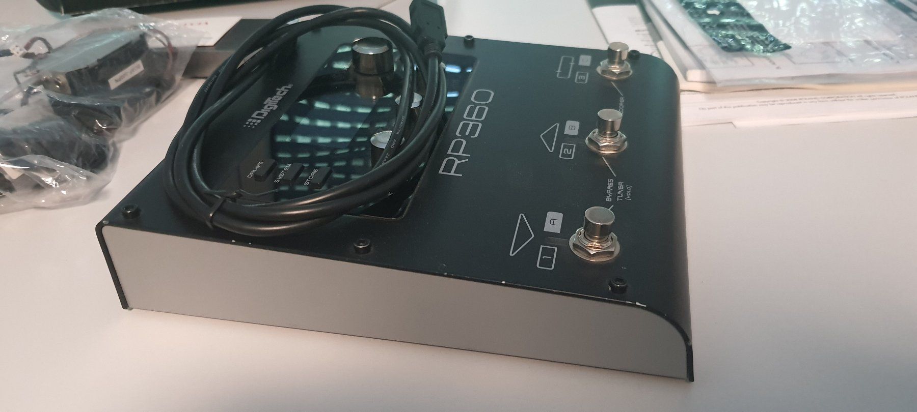 Strumenti musicali: Digitech RP360 Gitarreneffektgeraet in Originalverpackung – Usato da zürich venduto da FE66 4