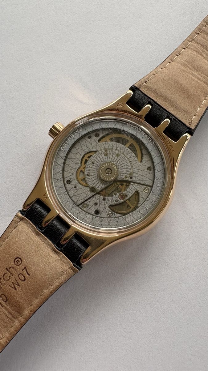 Swatch Montres: Swatch Sistem Rosee Sistem51 – D'occasion à Zürich par supreme93 4