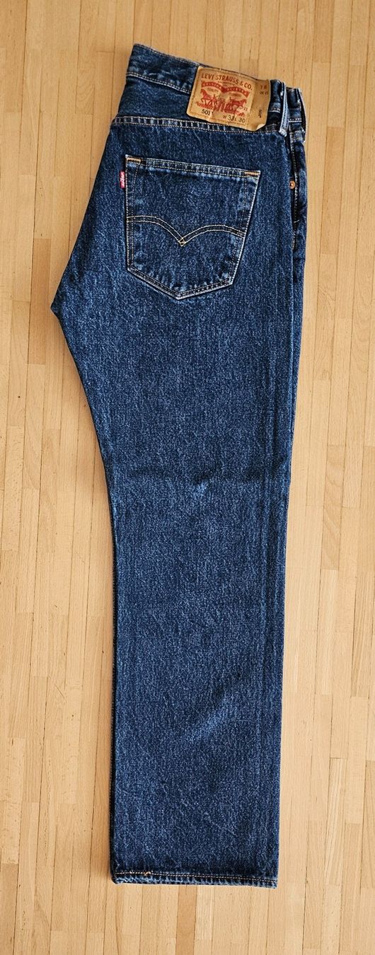 Levi's Jeans: Levis 501 Jeans – Nuovo (secondo la descrizione) da Seuzach venduto da gfs01