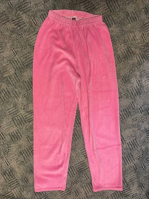 Pantaloni: Rosa Samthose – Usato da Zürich venduto da lil_xr6x
