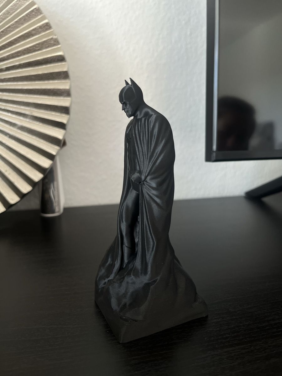 Statuette: Dark Knight Rises: Batman Figurine – Nuovo (secondo la descrizione) da Dübendorf venduto da del_82k8 1