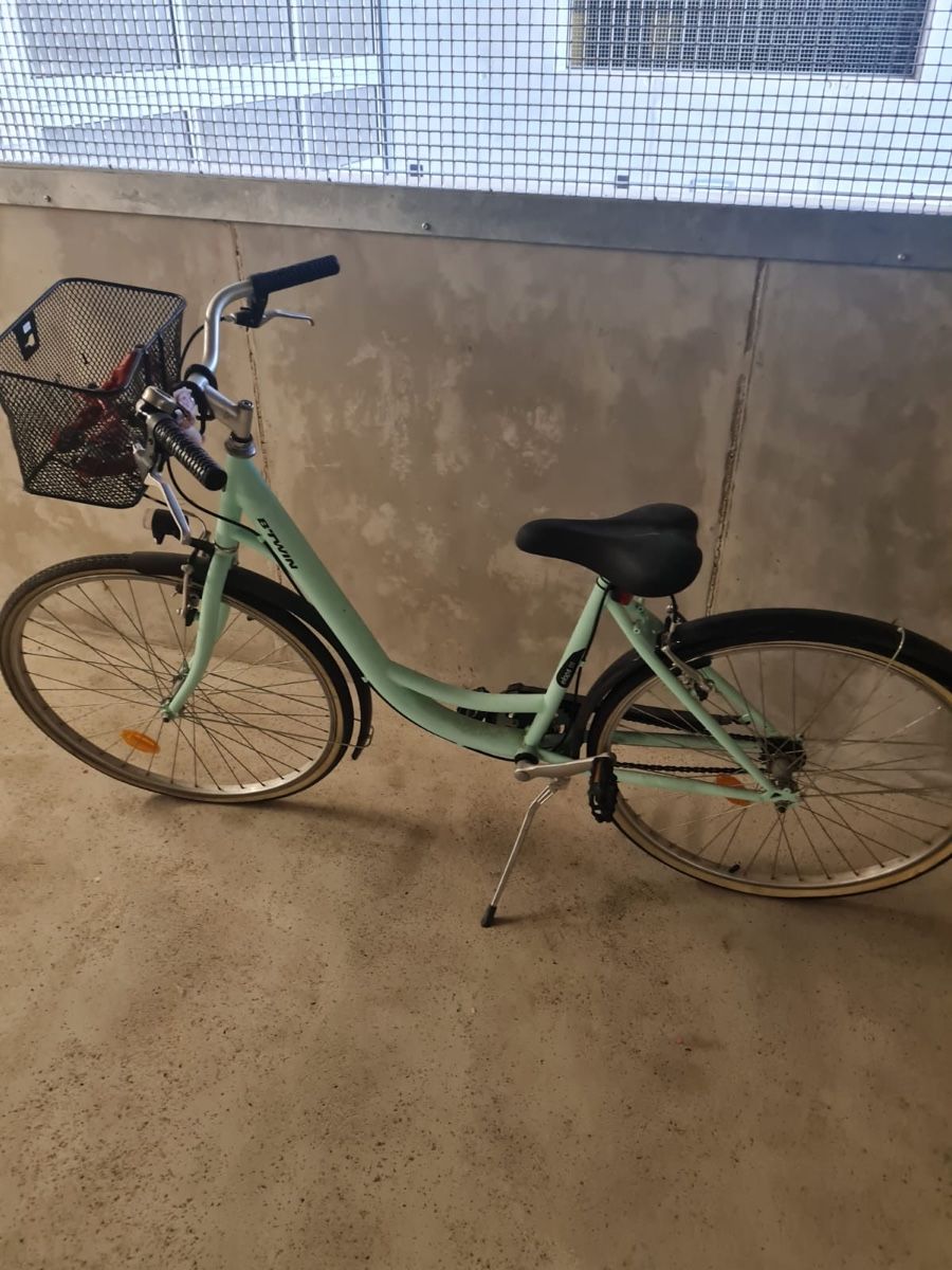 Vélos: Bicicletta da donna – D'occasion à Canobbio par asi_lk76 2