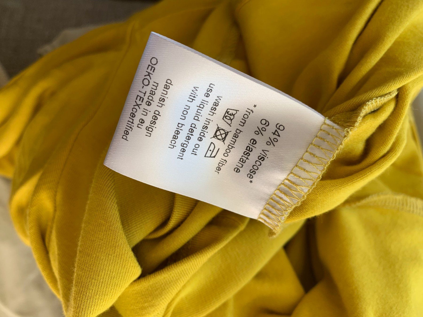 Maglioni & Felpe: Neu Bamboo Pullover mit Kapuze Dänisches Design Gr. S – Usato da Kirchdorf AG venduto da coco123 4