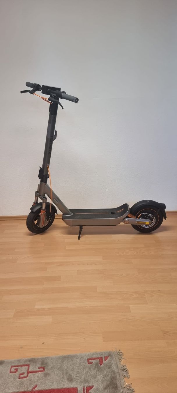Scooters: Xiaomi Electric E Scooter 6 Max – Neu und originalverpackt aus Mühlehorn von donaldsohn