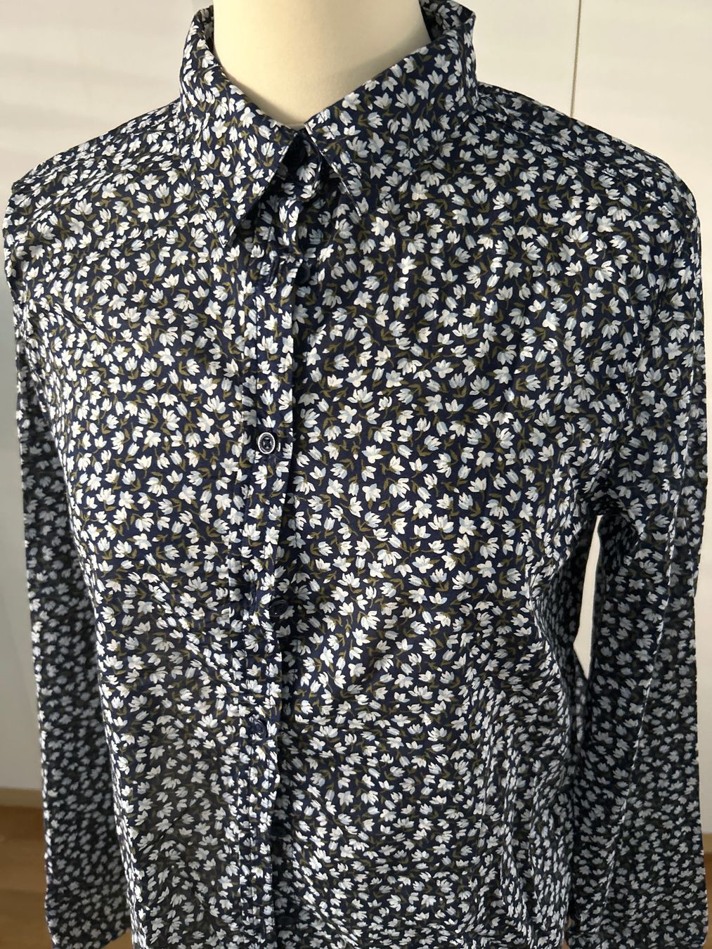 Benetton Blusen: Benetton cotton blouse – Gebraucht aus Feuerthalen von Anna_Swift 3