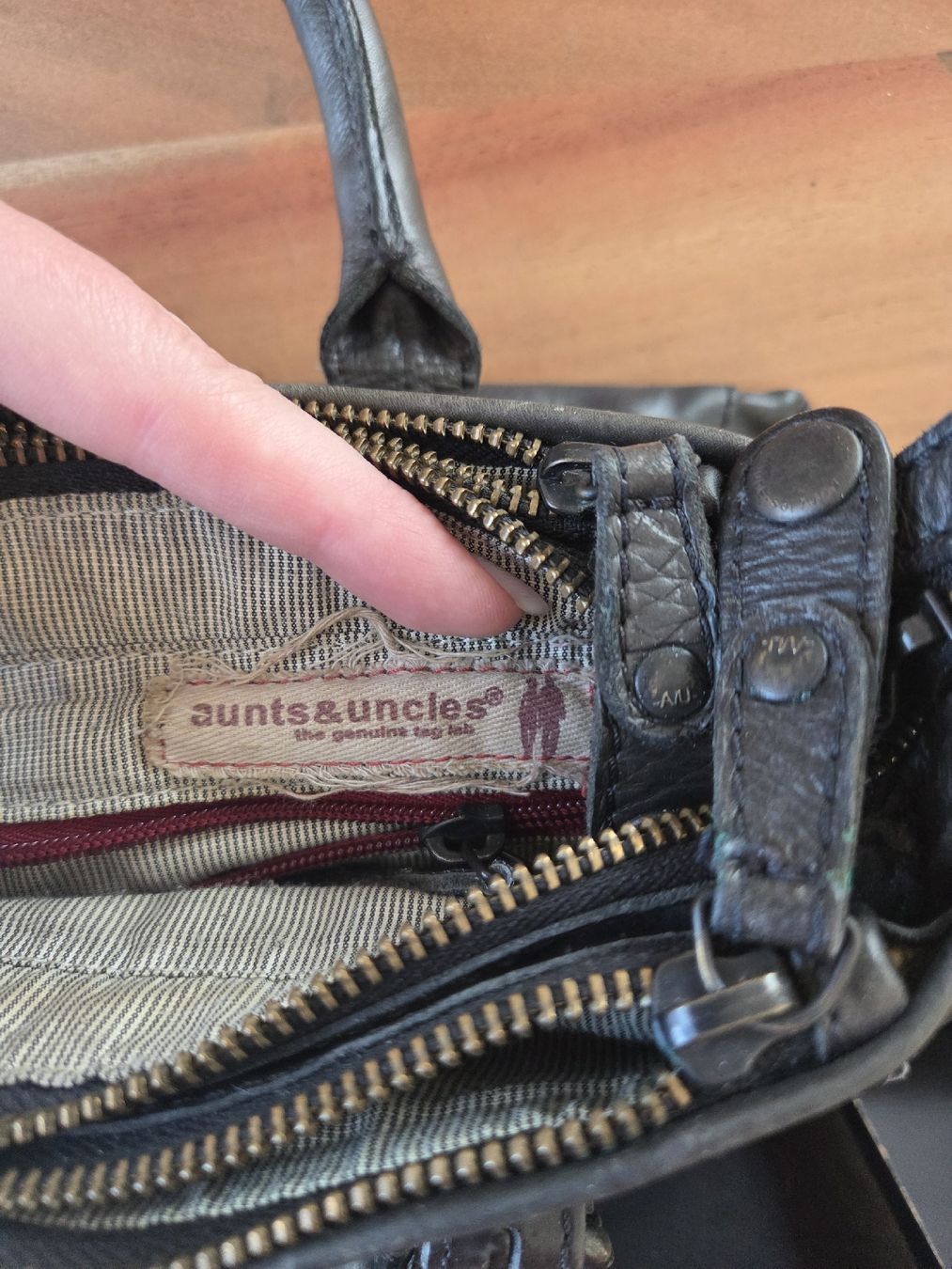 Aunts & Uncles Taschen für Damen: Sac à main AUNTS&UNCLES noir – Gebraucht aus Les Vérines von Doubulle 4