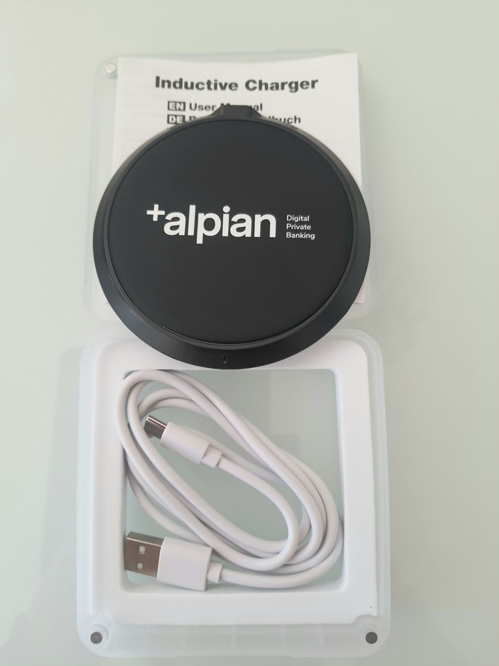Caricabatterie: Inductive Charger – Nuovo e nell'imballaggio originale da Zollikerberg venduto da Sell-Buy-it