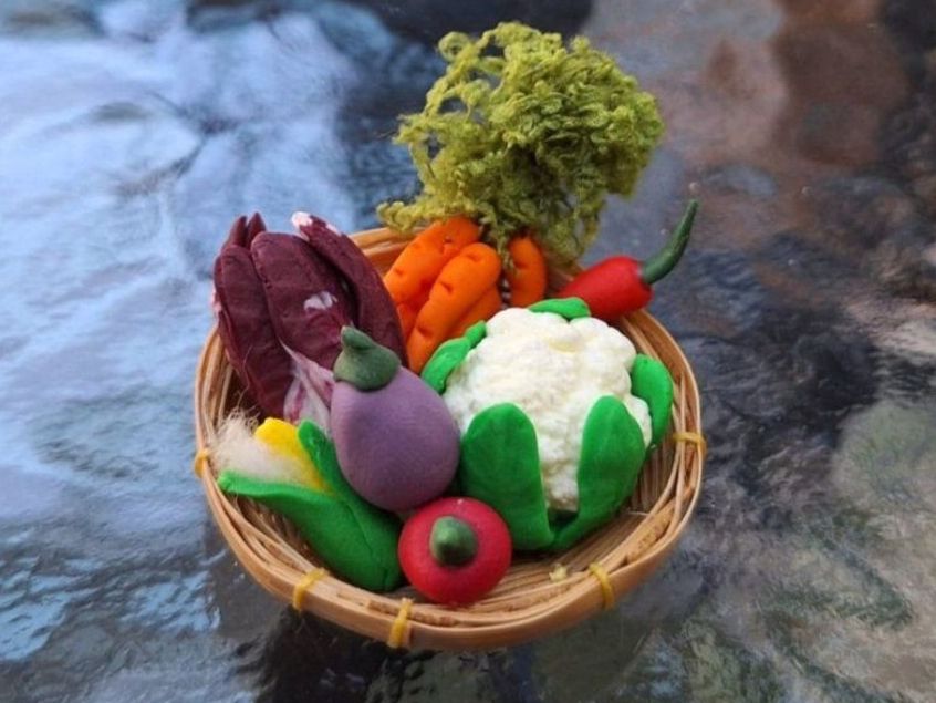 Case e mobili per bambole: Handmade Gemüse im Korb – Nuovo (secondo la descrizione) da Zürich venduto da HandmadeTinyFood