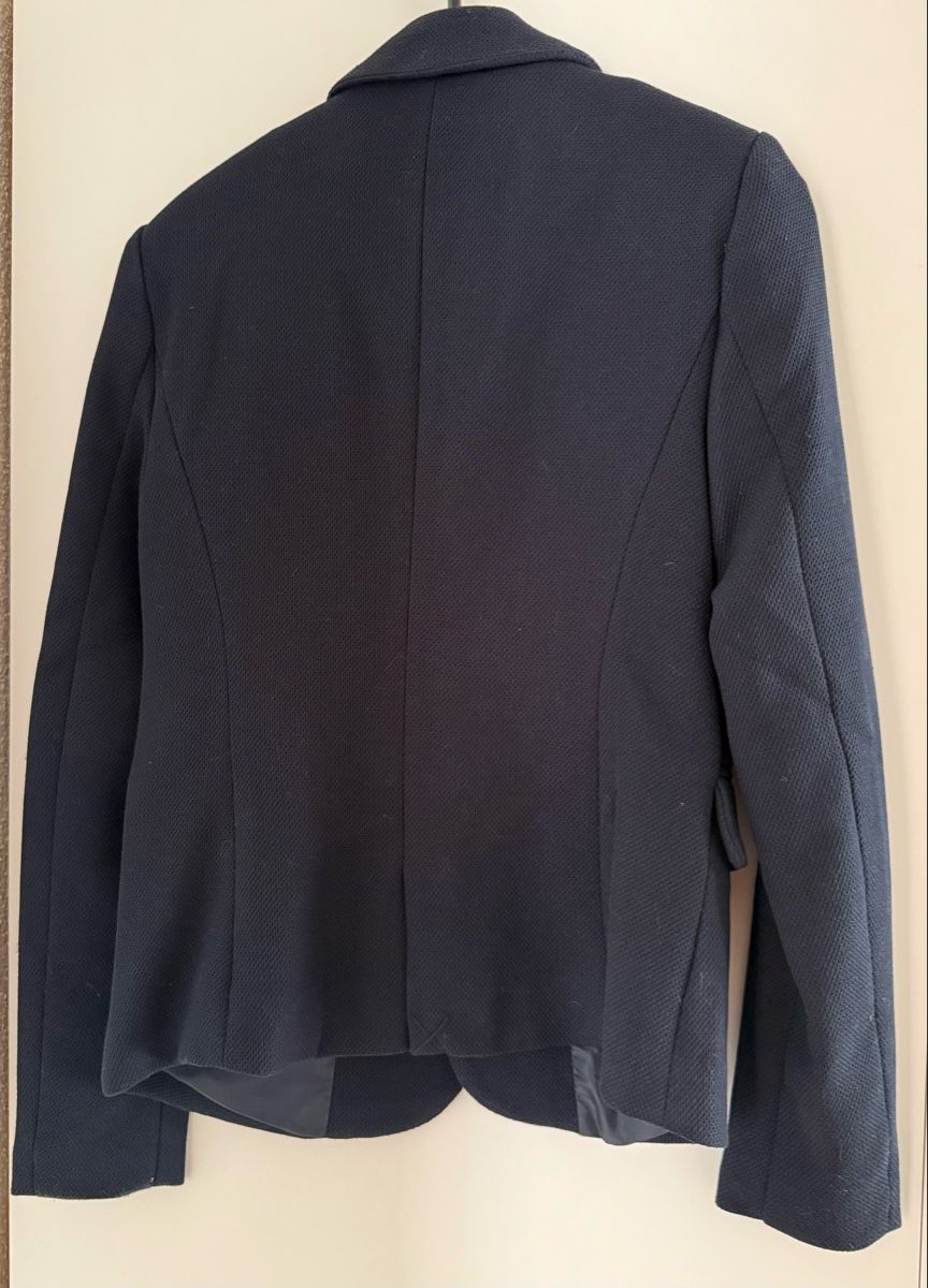 Vero Moda Giacche: Blazer Vero Moda dunkelblau mit Emblem Grösse 36 – Usato da Niederhasli venduto da R__A 1