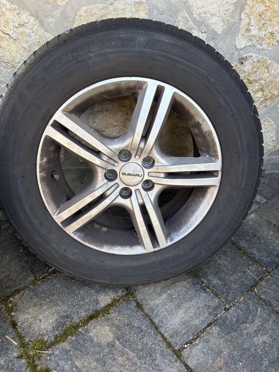 Pneumatici & Ruote complete: Winterräder Subaru Forester 16 Zoll – Usato da Hellikon venduto da lui_cgg2 2