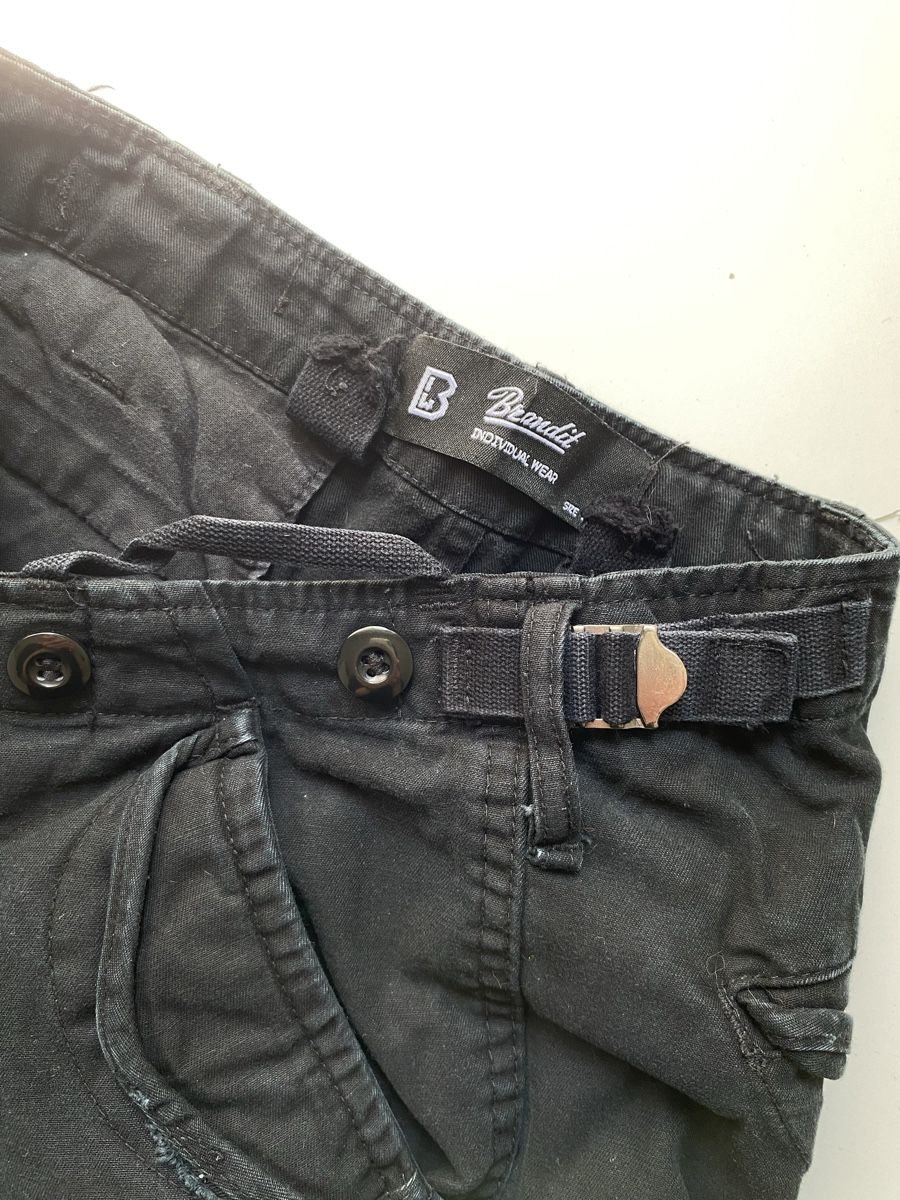 Pantaloni: Brandit Cargohose Schwarz – Usato da Basel venduto da Nina_777 2
