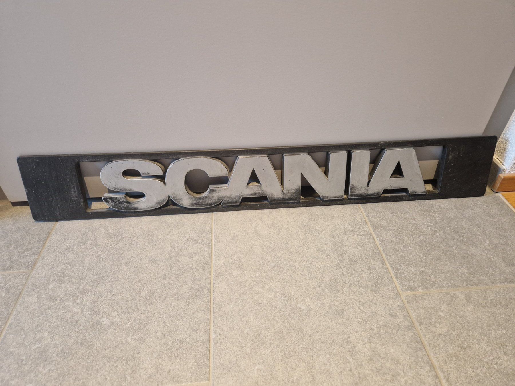 Scania Accessori per altri veicoli: SCANIA  Original Schriftzug – Usato da Bertschikon venduto da 00john