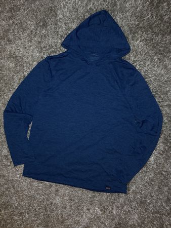 Patagonia Kapuzenpullover Capilene blau Grösse M 