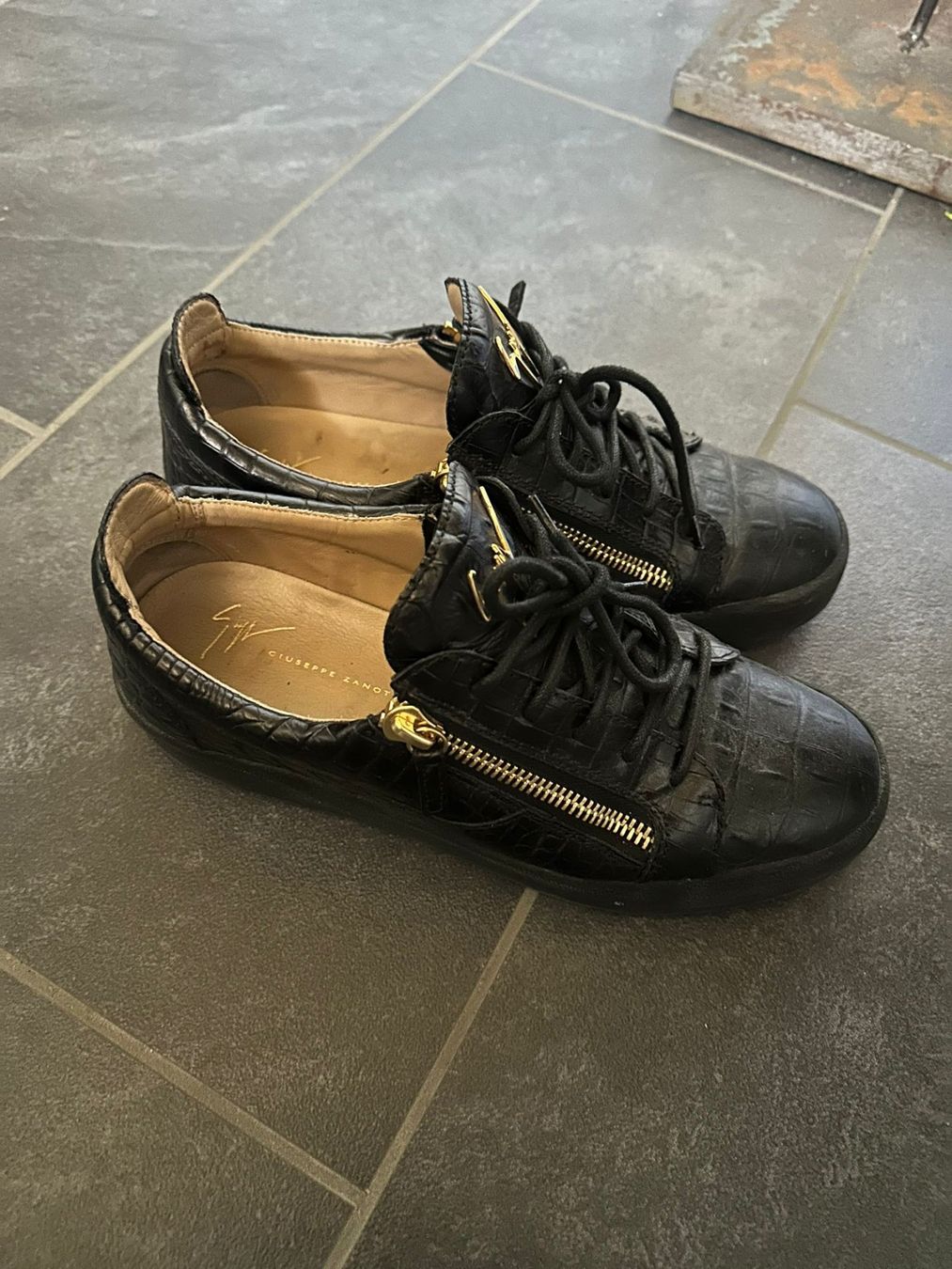 Zanotti Scarpe da uomo: Giuseppe Zanotti Sneaker Black grösse 41 – Usato da Zürich venduto da Djloris1 1