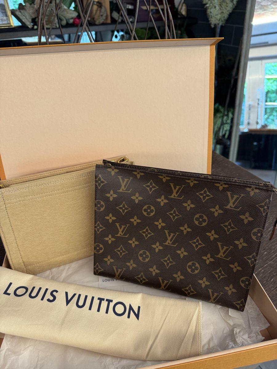 Louis Vuitton Borse: Louis Vuitton Toiletry Pouch 26 Monogram – Usato da Widnau venduto da Pukpan_99 2