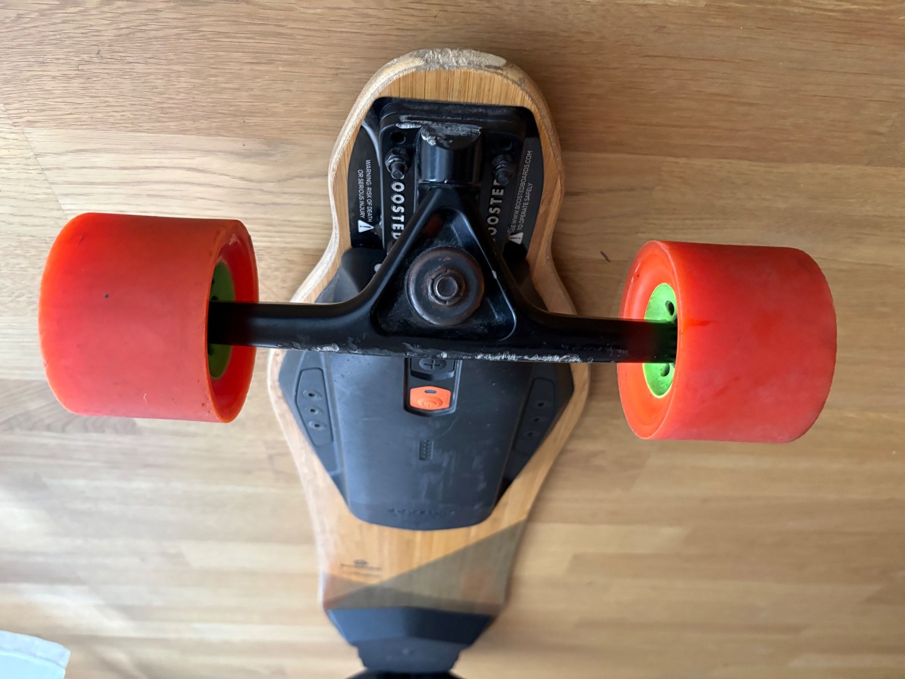 Skateboards: Boosted Elektro Board Longboard Extended Range 2 Akkus – D'occasion à Bern par Kevin-18 4